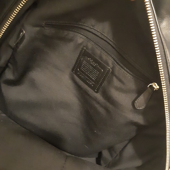 Sold Coach medium backpack - Picture 4 of 5